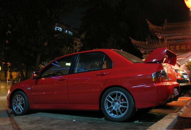 Mitsubishi Lancer Evolution IX