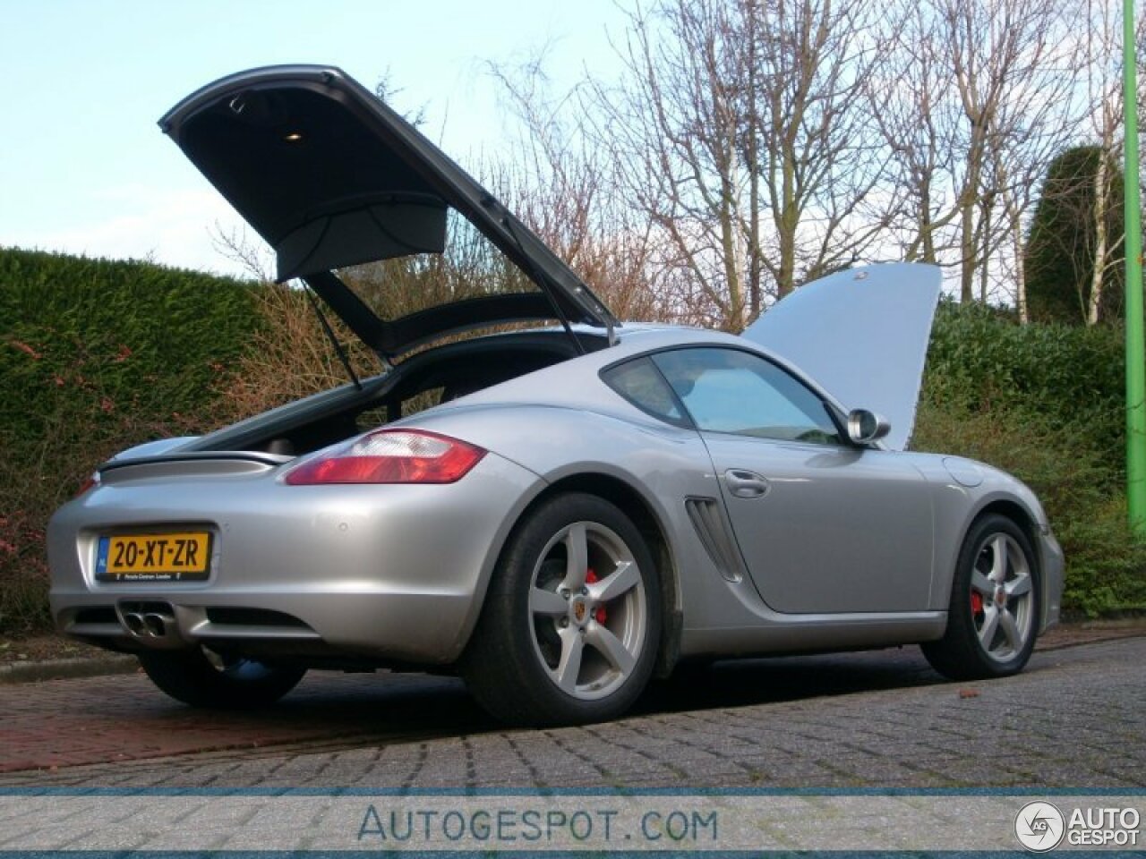 Porsche 987 Cayman S