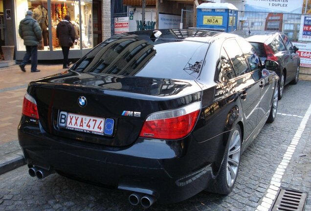 BMW M5 E60 2005