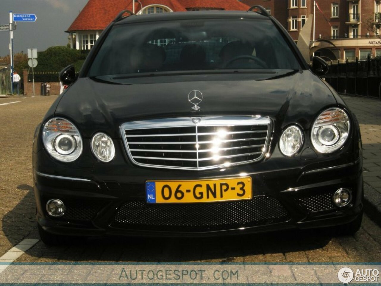 Mercedes-Benz E 63 AMG Combi