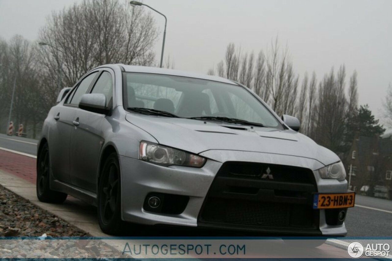 Mitsubishi Lancer Evolution X