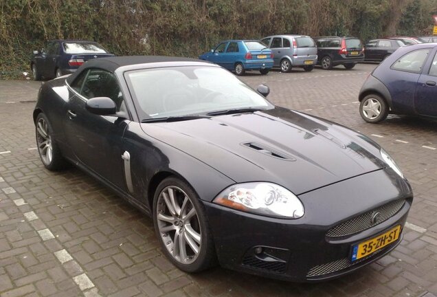 Jaguar XKR Convertible 2006