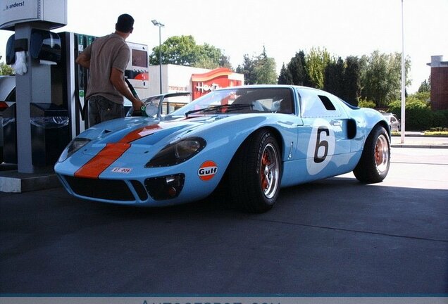 Ford GT40