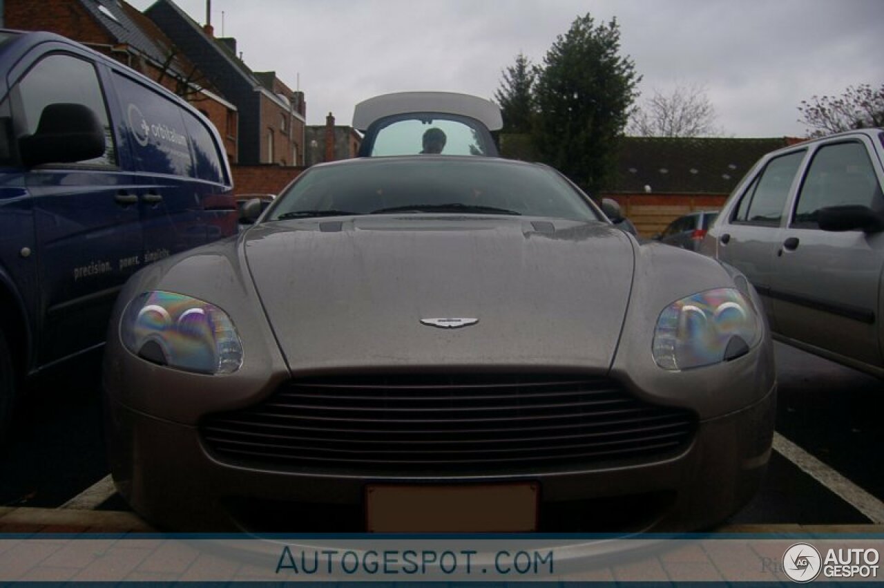 Aston Martin V8 Vantage