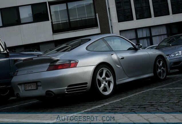 Porsche 996 Turbo