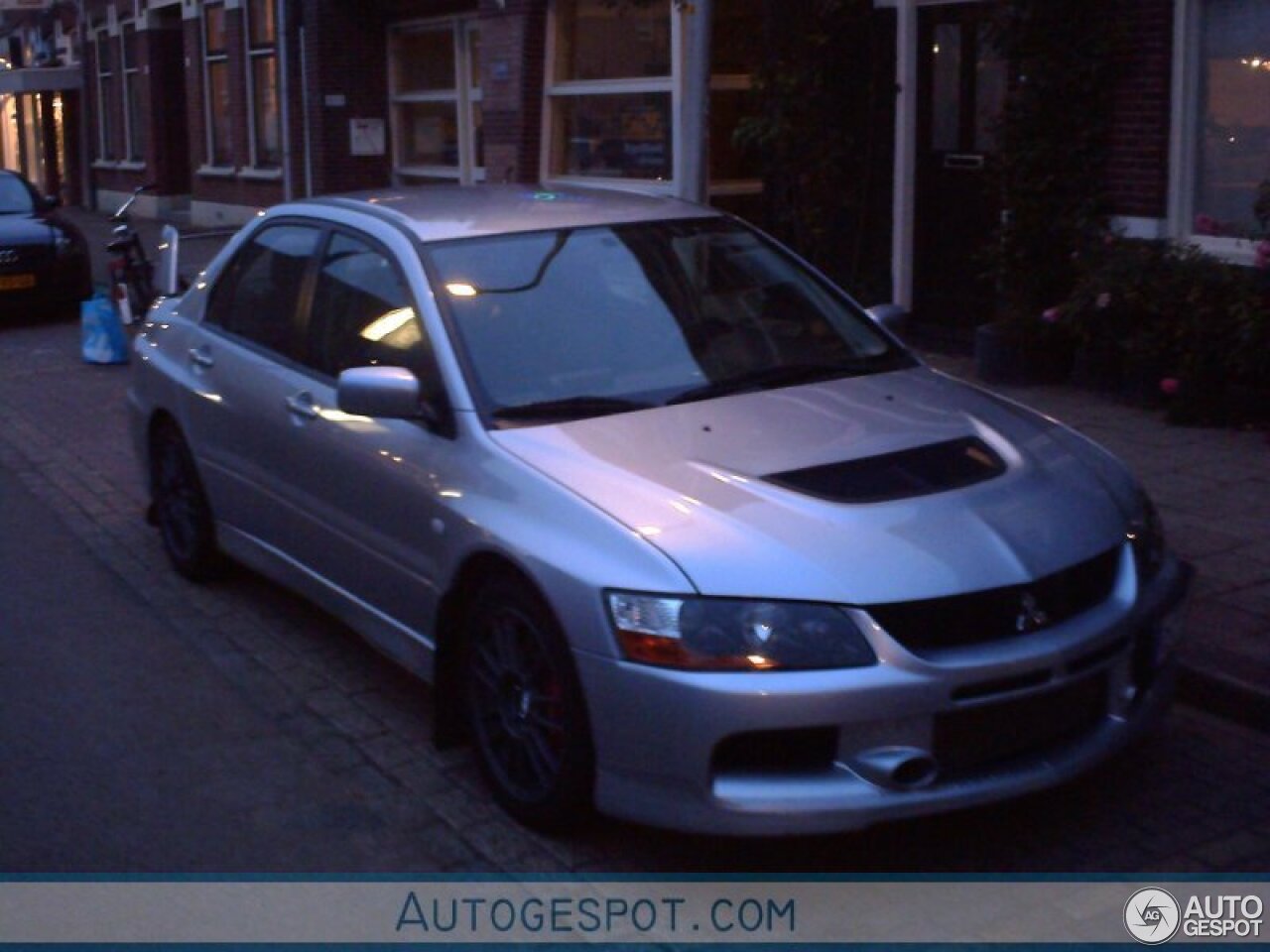 Mitsubishi Lancer Evolution IX