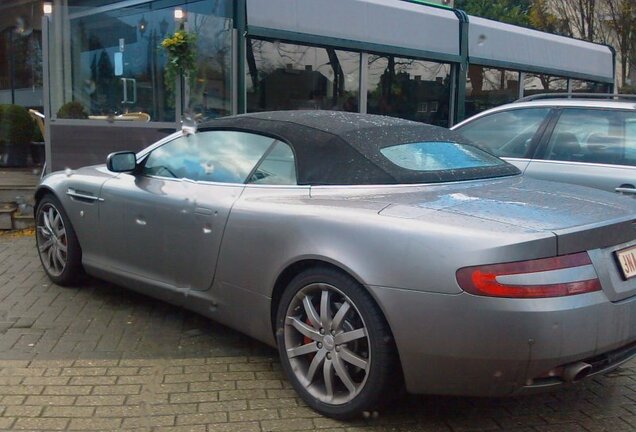 Aston Martin DB9 Volante