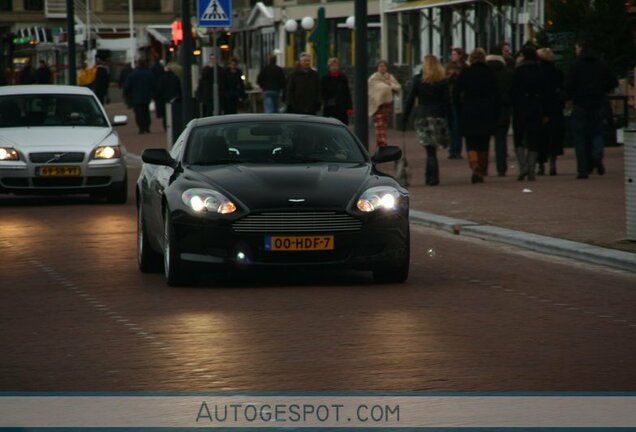 Aston Martin DB9