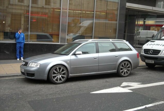 Audi RS6 Avant C5