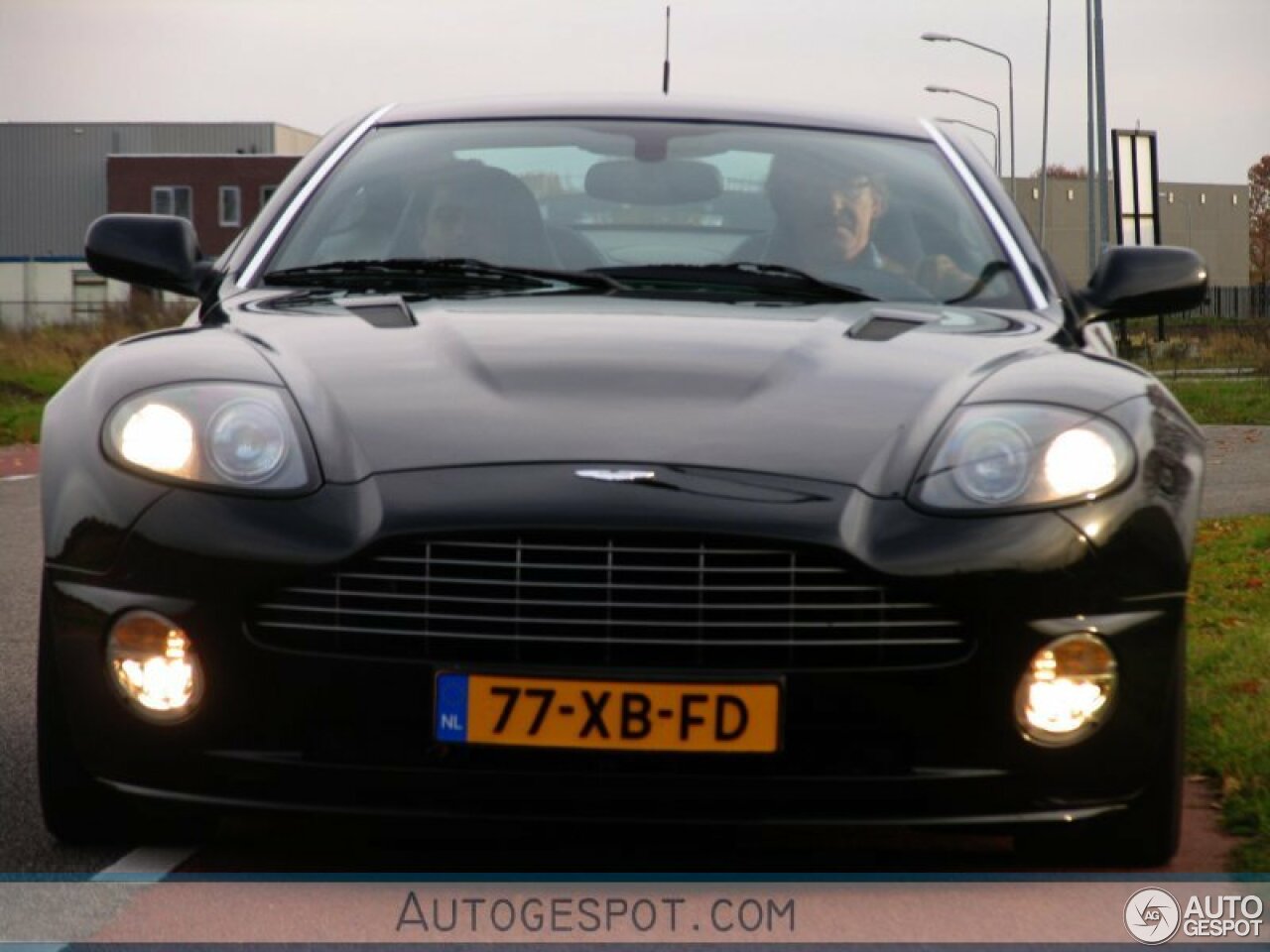 Aston Martin Vanquish S