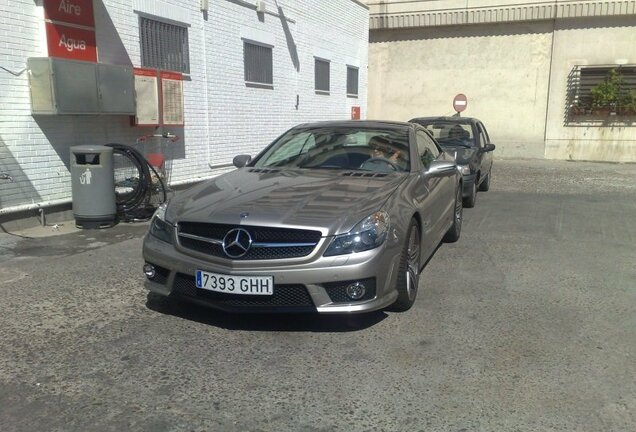 Mercedes-Benz SL 63 AMG