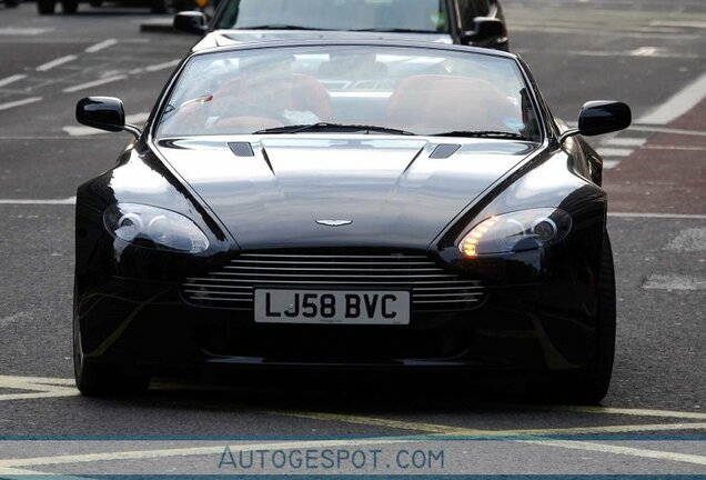 Aston Martin V8 Vantage Roadster