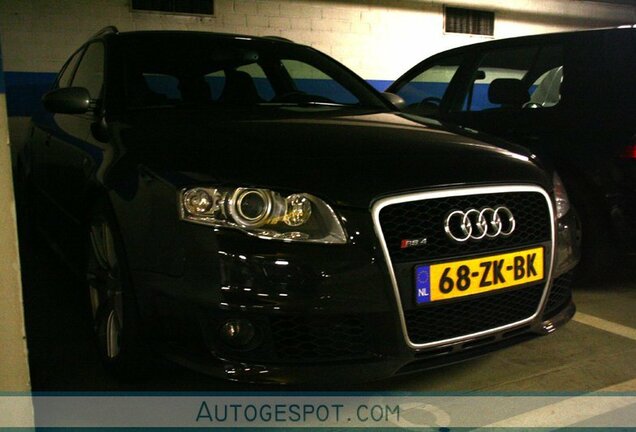 Audi RS4 Avant B7