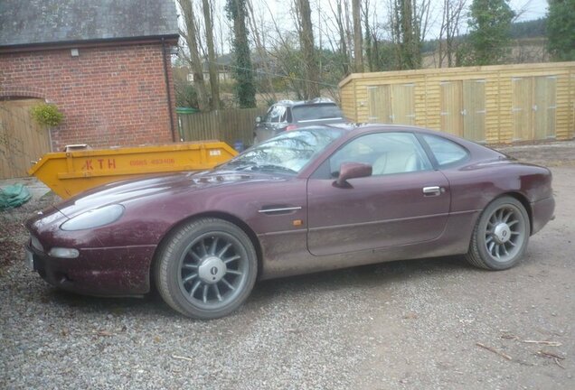 Aston Martin DB7