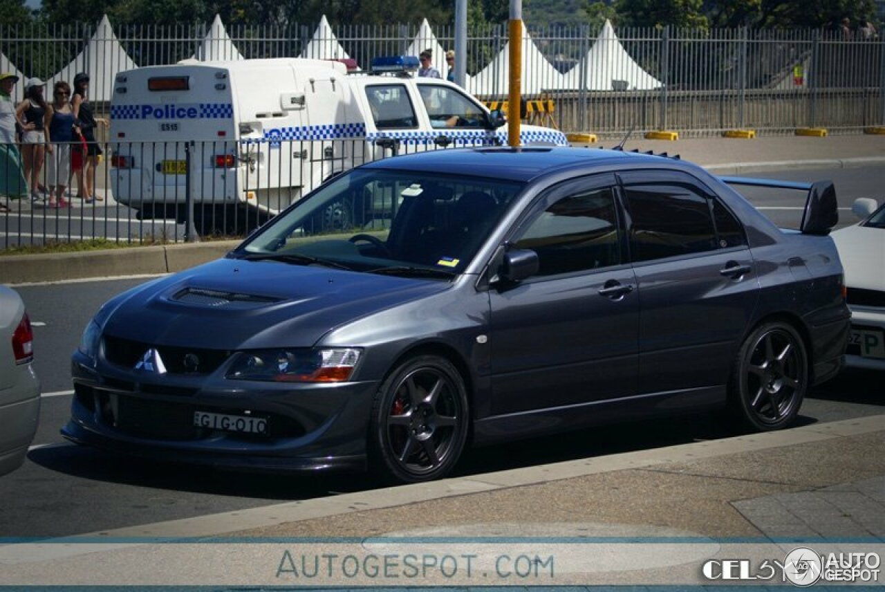 Mitsubishi Lancer Evolution VIII FQ