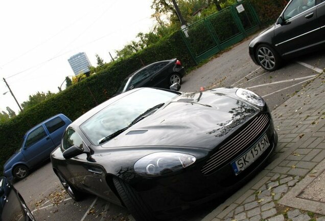 Aston Martin DB9