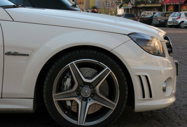 Mercedes-Benz C 63 AMG W204