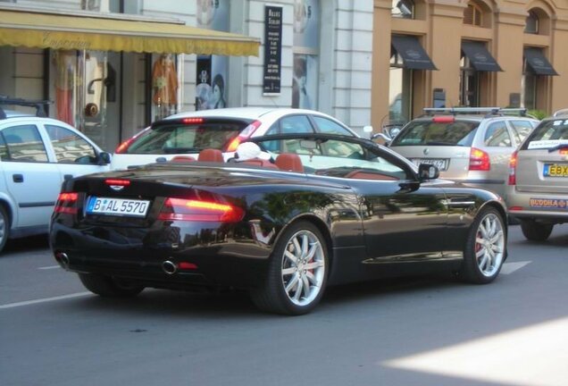 Aston Martin DB9 Volante