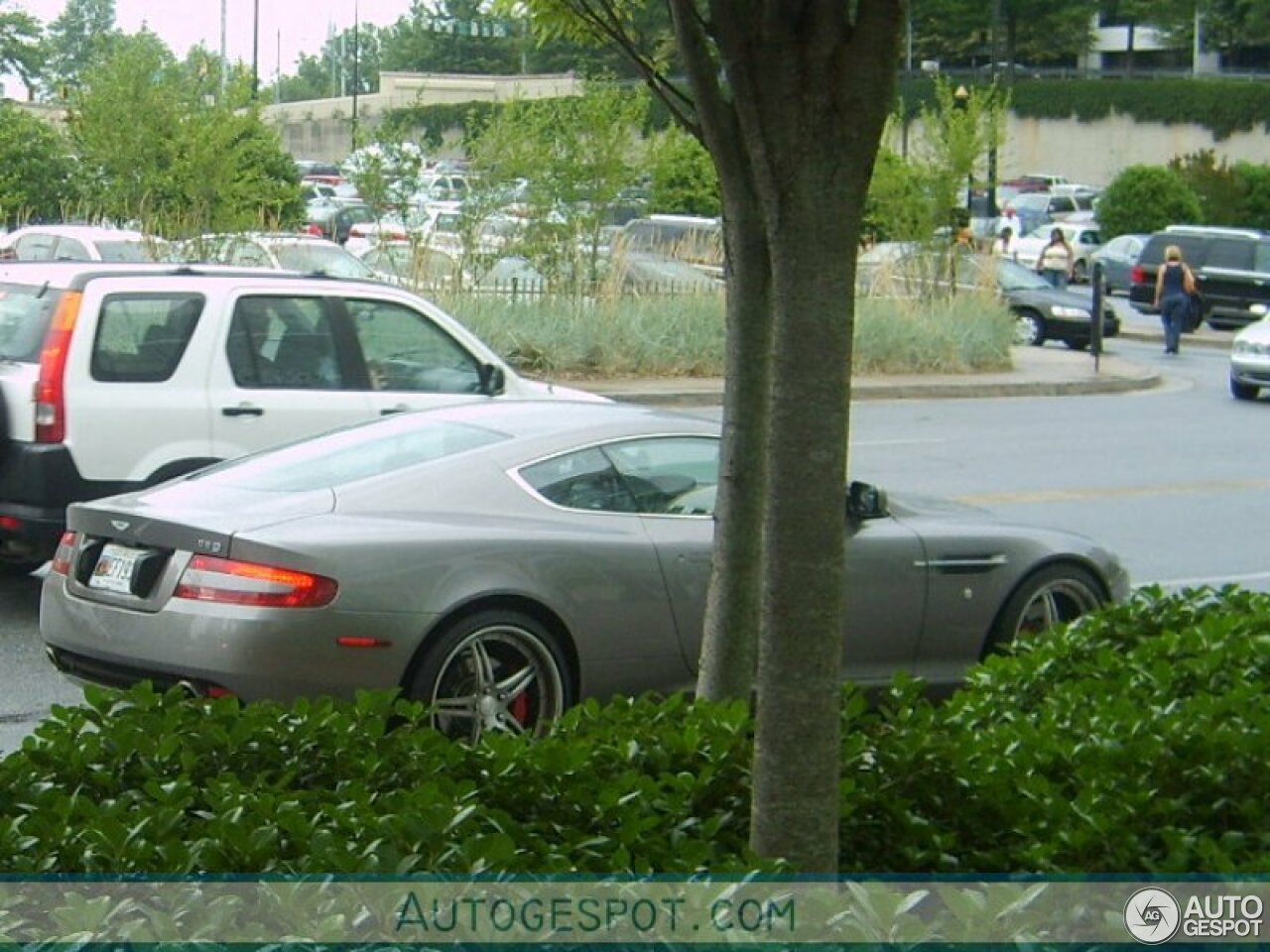 Aston Martin DB9