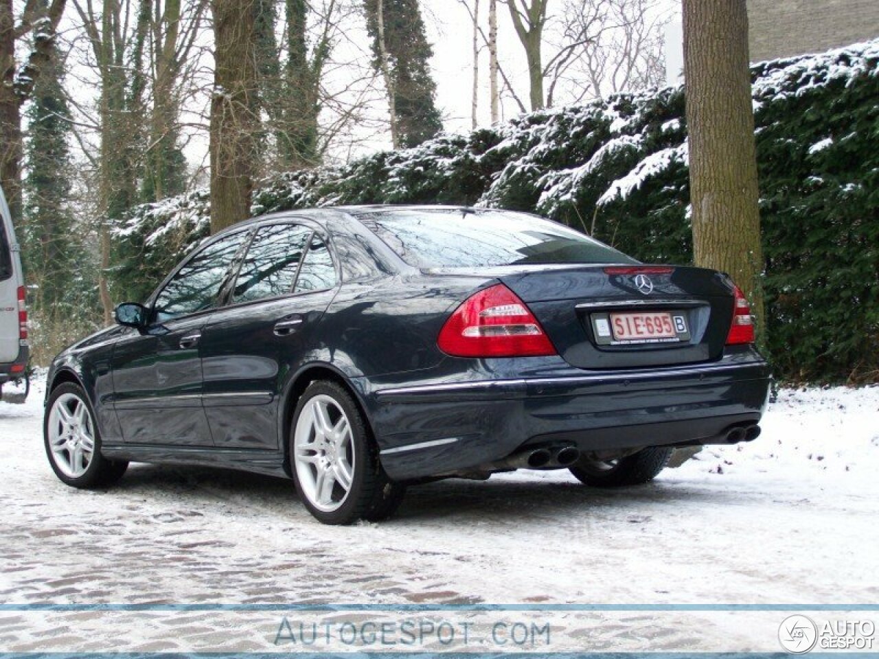 Mercedes-Benz E 55 AMG