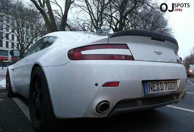 Aston Martin V8 Vantage Prodrive