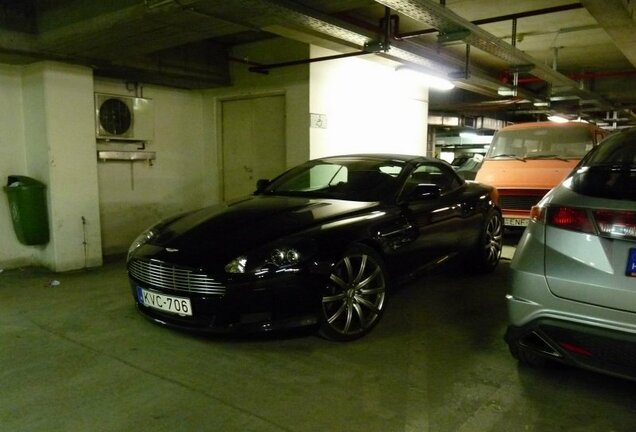 Aston Martin DB9 Volante