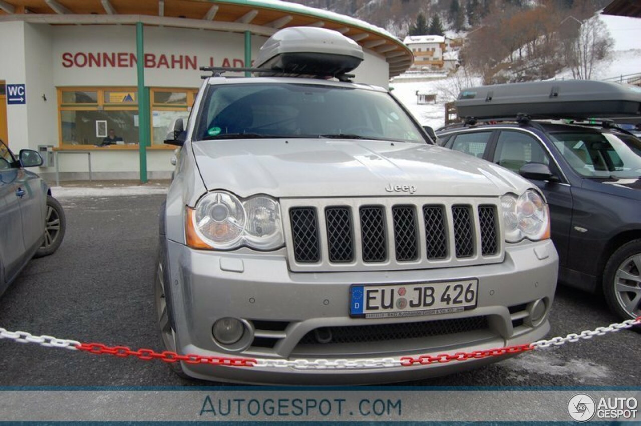 Jeep Grand Cherokee SRT-8 2005