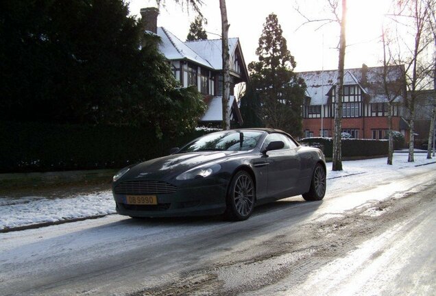 Aston Martin DB9 Volante