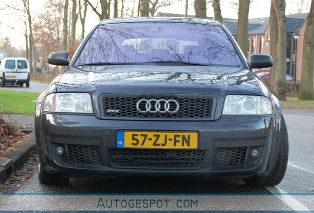 Audi RS6 Plus Avant C5