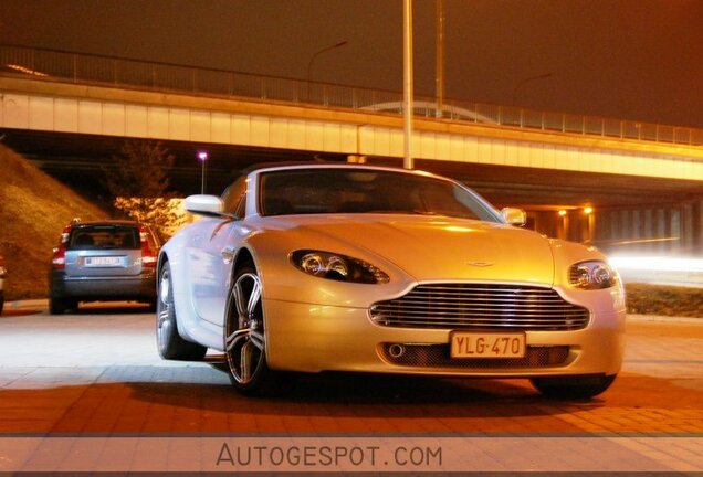 Aston Martin V8 Vantage N400 Roadster