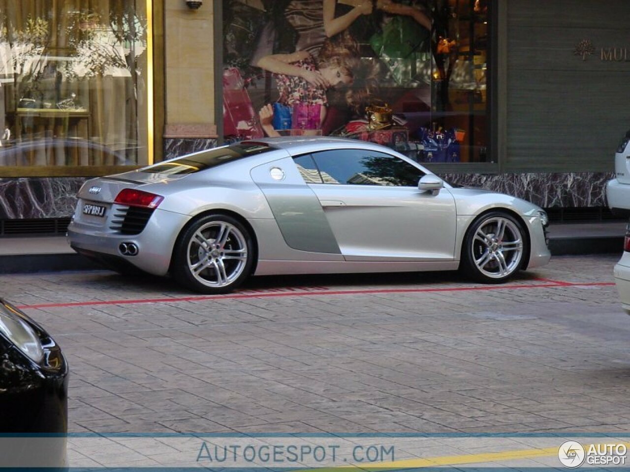 Audi R8