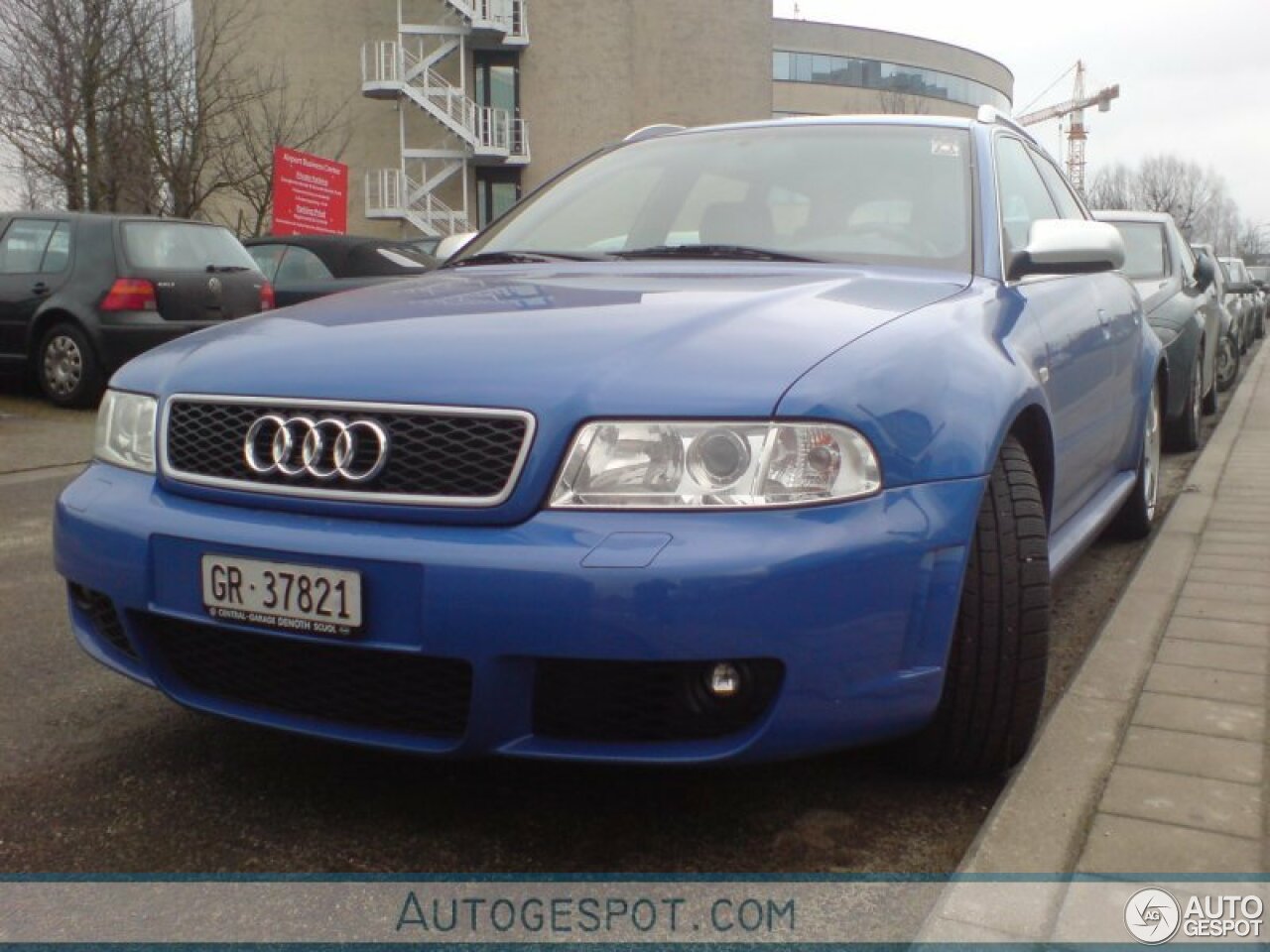 Audi RS4 Avant B5