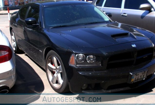 Dodge Charger SRT-8