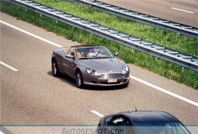 Aston Martin DB9 Volante