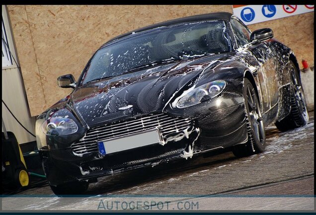 Aston Martin V8 Vantage Roadster