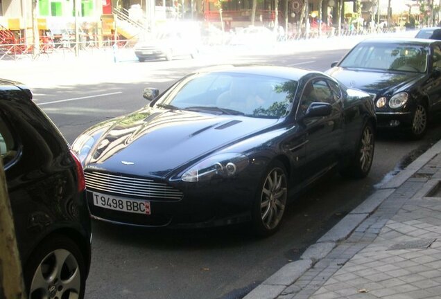 Aston Martin DB9