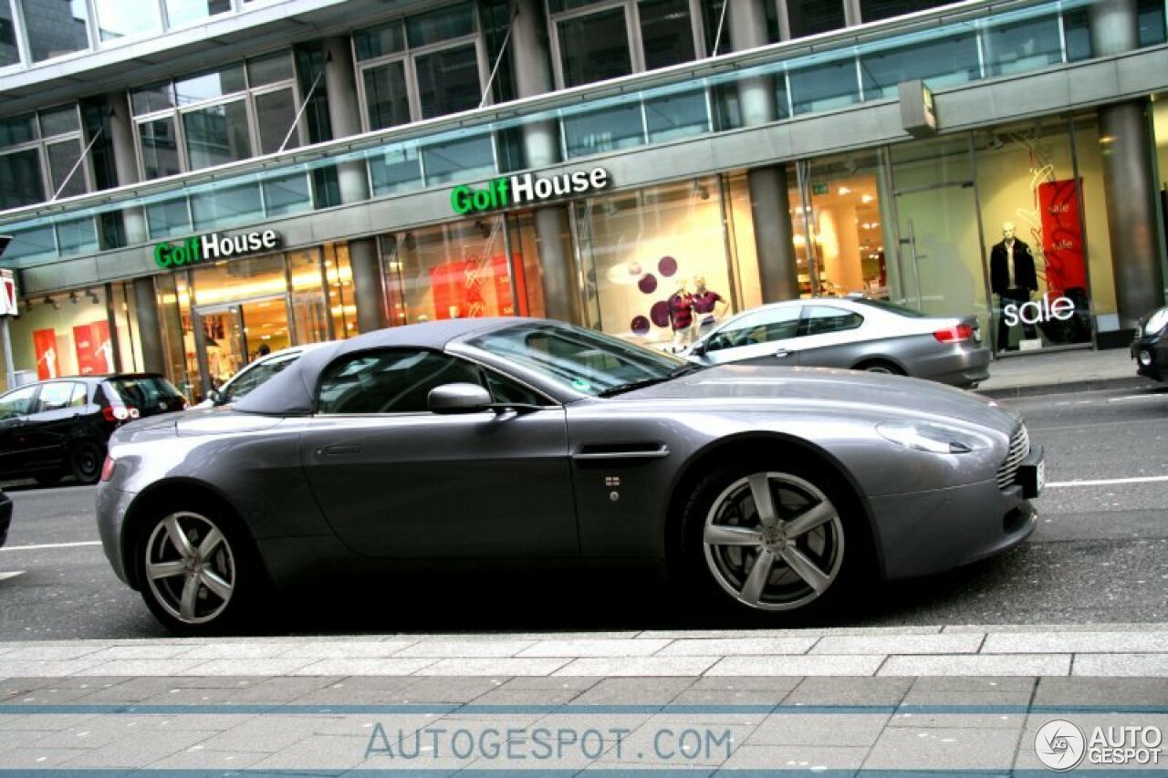 Aston Martin V8 Vantage Roadster