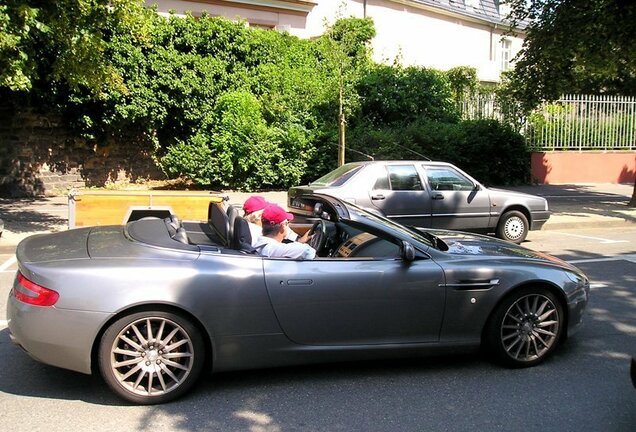 Aston Martin DB9 Volante