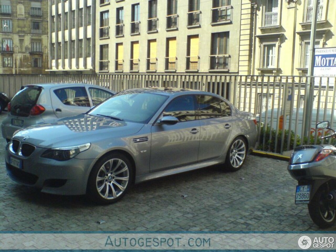 BMW M5 E60 2005