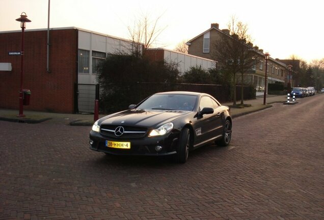 Mercedes-Benz SL 63 AMG