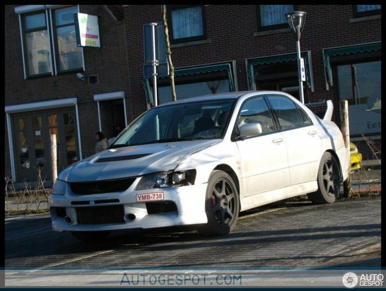 Mitsubishi Lancer Evolution IX