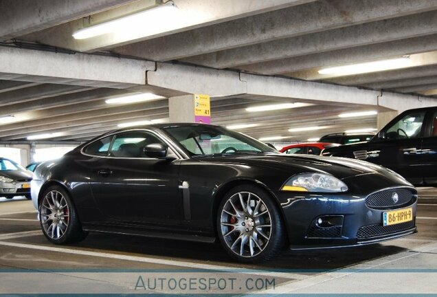 Jaguar XKR-S