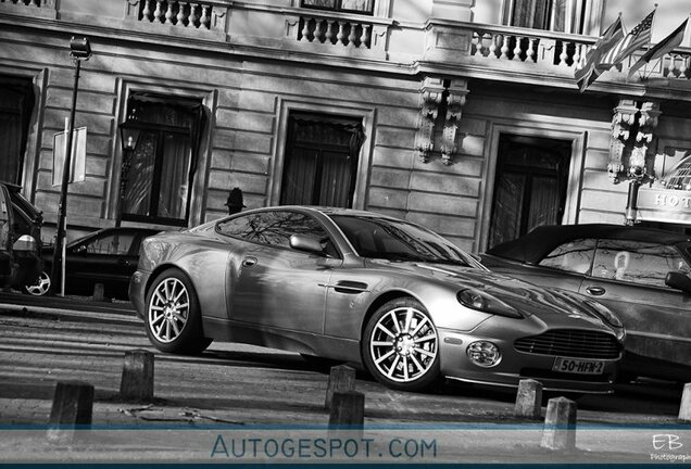 Aston Martin Vanquish S