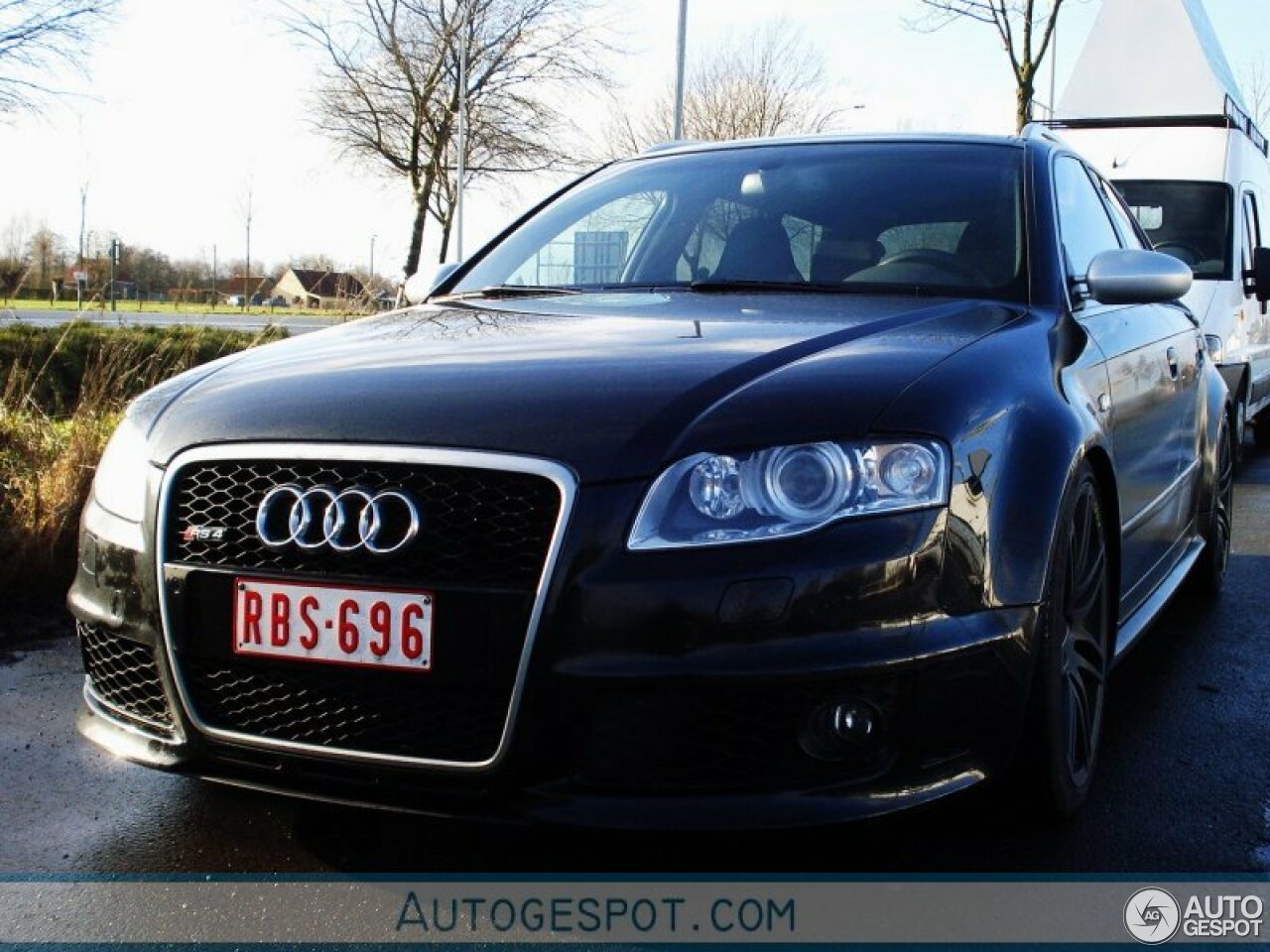 Audi RS4 Avant B7