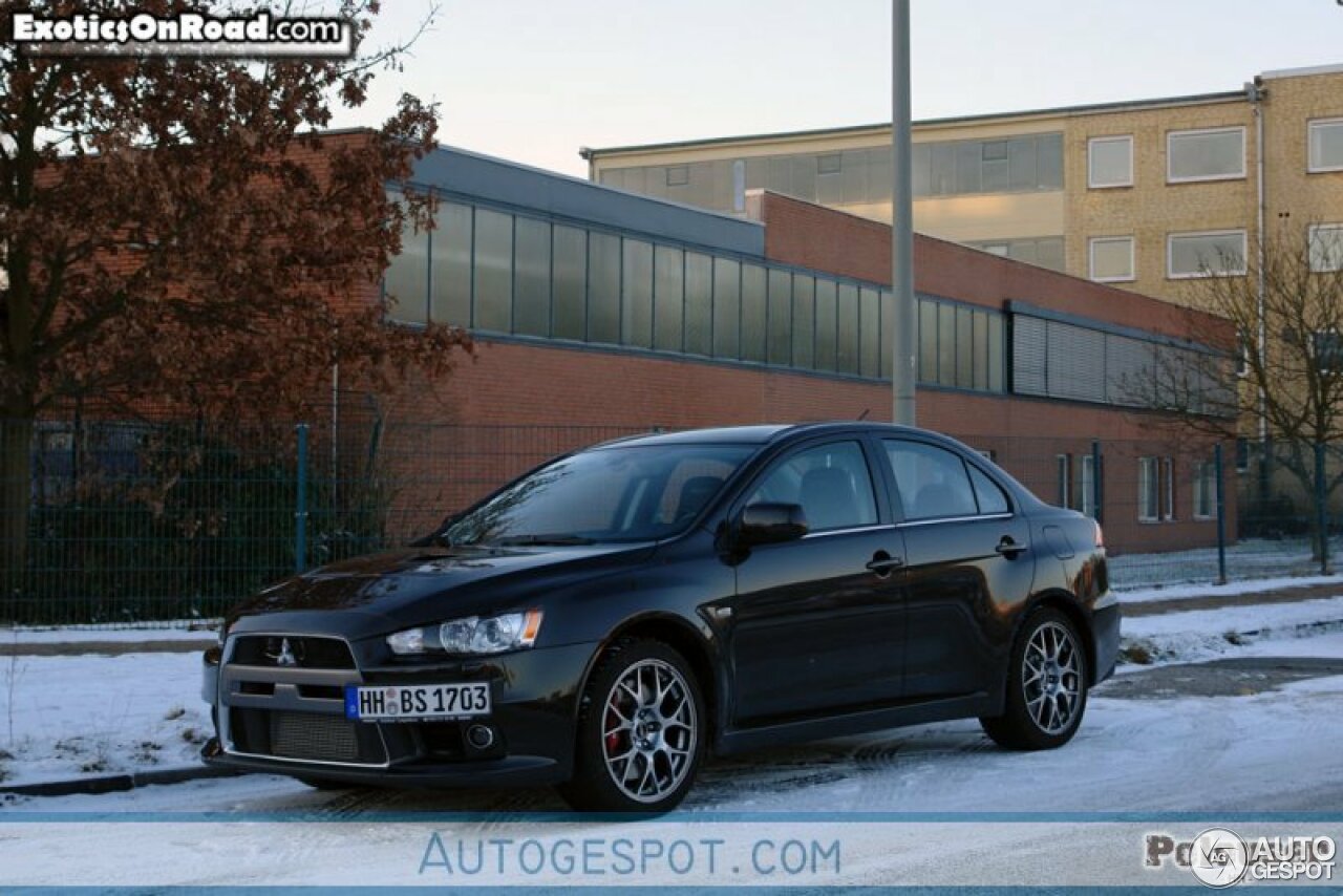 Mitsubishi Lancer Evolution X MR