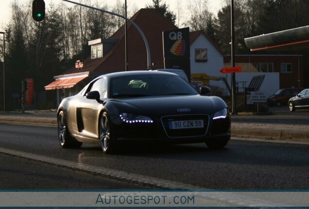 Audi R8