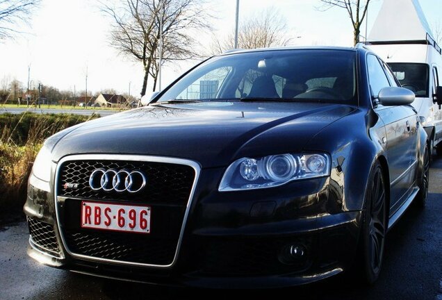 Audi RS4 Avant B7