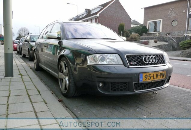 Audi RS6 Avant C5