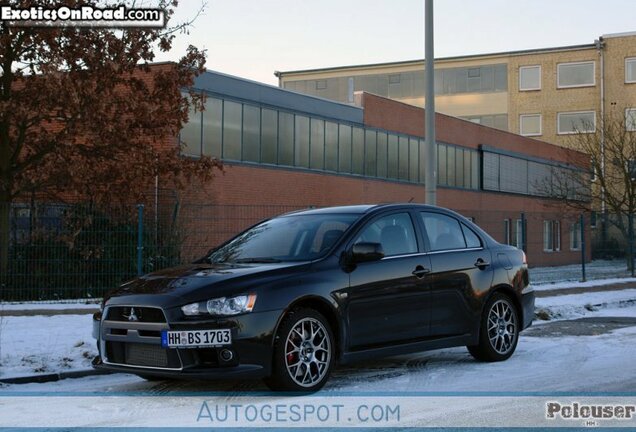 Mitsubishi Lancer Evolution X MR