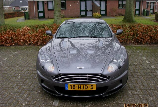 Aston Martin DBS